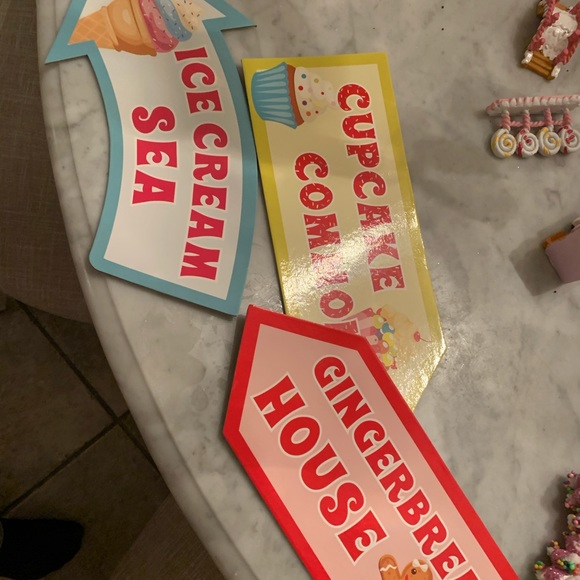 🍭 CANDYLAND THEMED PARTY IN A BOX!! 🍬 - Picture 5 of 8